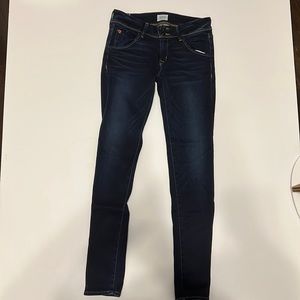 Hudson skinny jean size 27